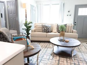 Luxurious 1-Bedroom Apartment