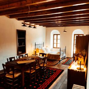 Kristis Homes - Traditional Home in Dimitsana