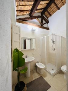 Penthouse with Terrace in historic centre img12