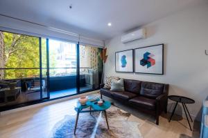 Sienna Lux Designer Space 150m to Smith St