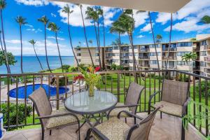 Kanai a Nalu 314 - Newly Renovated, Oceanfront, AC