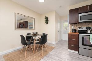 Just Off Wilton Drive Apt 6