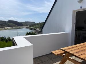Appartement T2 vue mer Sauzon terrasse et parking privés