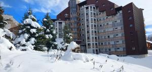 Pieds des pistes - Parking couvert - Plein sud