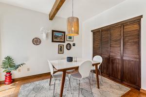 Delightful 1 bdrm Country Club Retreat with Mt Elden Views!