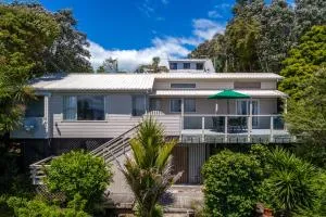 Belle Bird Place - Onetangi Holiday Home - Awaroa