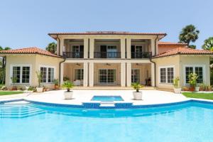 Exclusive Villa at Hideaway Beach