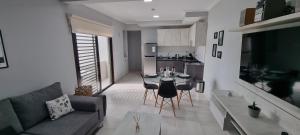 Departamento en Mendoza - Le Chat Noir - Cochera cubierta