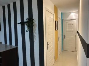 Dreamy Partition Room in Barsha1