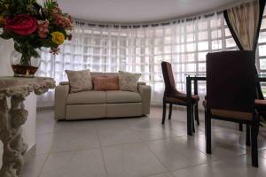 Laguito Beach Apartment