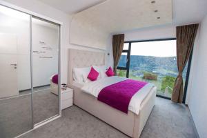 Holiday Homes in Kostelj 5424