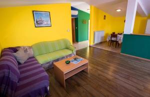 Apartments by the sea Barbat, Rab - 22093