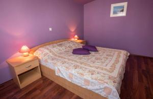 Apartments by the sea Barbat, Rab - 22093