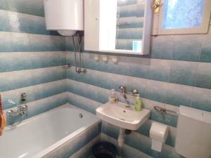 Holiday home in Breze 15380