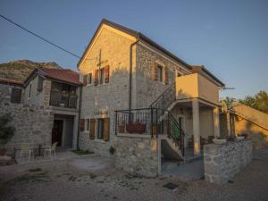 Apartment in Starigrad-Paklenica 6868