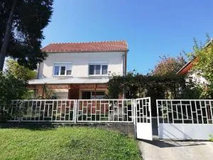 Holiday home in Zalakaros 20671 - Zalaújlak