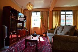 Real Apartments 220 - Copacabana 2 quartos 2 banheiros próximo a praia