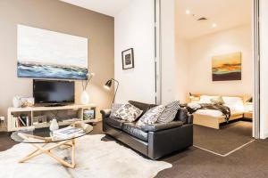 escape at collins PENTHOUSE Apartment Melbourne CBD