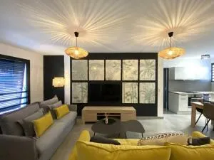 La Kaz Leu tit'mer à 50 m du lagon de Saint-Leu - 厄唐萨雷