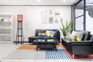 MIQ HK16, Huay Kwang MRT, 3BR, Pool Table