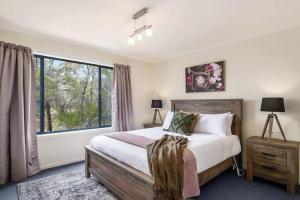 Tranquil Howrah Townhouse