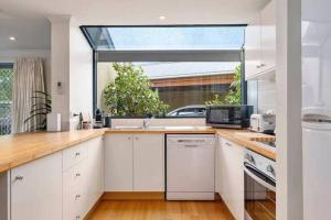 Tranquil Howrah Townhouse