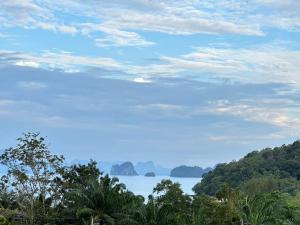 บ้านสวนปิยนันท์ (Baansuan Piyanan)