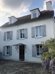 Ancien Presbytère - 奥祖瓦尔-拉费里耶尔