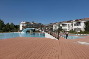 Wonderful apartment in a residence with pool