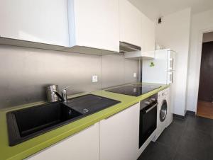 Les Sables dOr - accès direct plage, vue mer, terrasses, parking