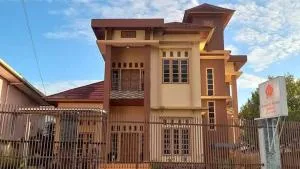 House of Runsia Guesthouse - Curup