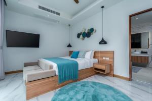 Two Flamingo Villa 1