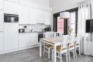 Holiday in Lapland - Sointuilevi B47