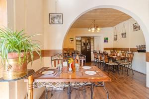 Treebo The Alpine Heritage Residency