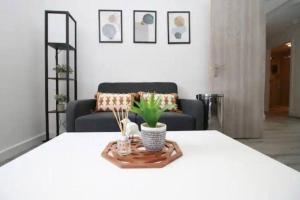 Luxury Redefined:Cardiff 1-bed