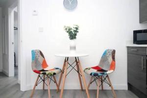 Luxury Redefined:Cardiff 1-bed