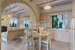 Villa Polihymnia St George Retreat BY APOKORONAS-VILLAS