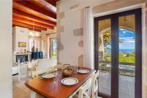 Villa Calliope St George Retreat BY APOKORONAS-VILLAS