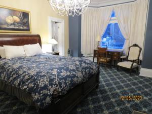 The Roses Heritage Inn