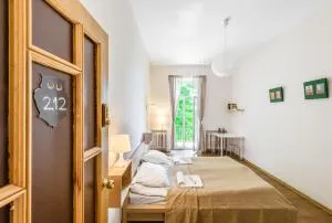 Downtown Forest Hostel & Camping - Утена