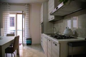 Campania Apartment Vesuvio Comfort -150m dalla stazione - 5km da Pompei