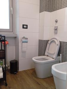 FrenzHouse - Terraced Apartment close to Rho Fiera and San Siro