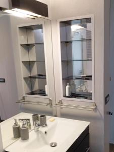 FrenzHouse - Terraced Apartment close to Rho Fiera and San Siro