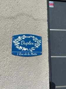 DUPLEX DE LA MOTTE