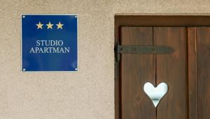 Relax with view Holiday House