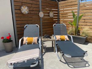 Aryiros Residence,Cozy&Sunny