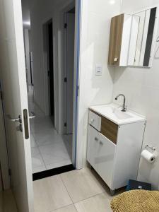 Apartamento à 500m do Beto Carrero e 900m da Praia