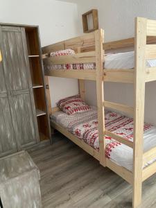 Charmant T2 montagne en étage élevé.