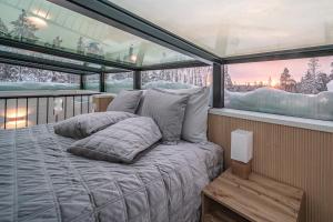 Polaris Igloo by Aavalevi