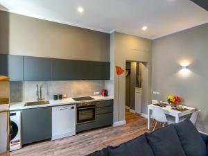 Flower House - Dolcevita Holiday